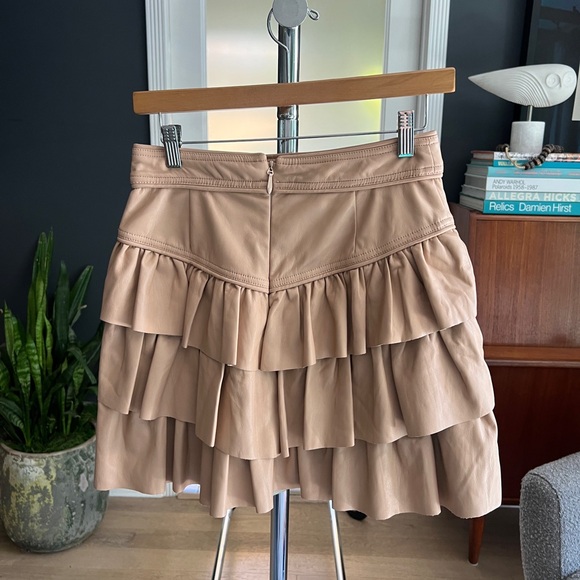 Tularosa Vegan Leather Tan Ruffled Skirt - only worn once for photo shoot - Picture 4 of 4